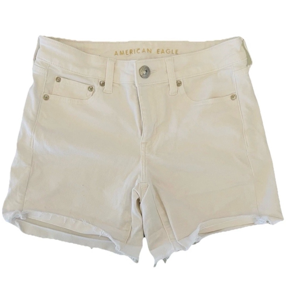 American Eagle Womens White Denim Shorts Size 4 Super Stretch Relaxed Fit